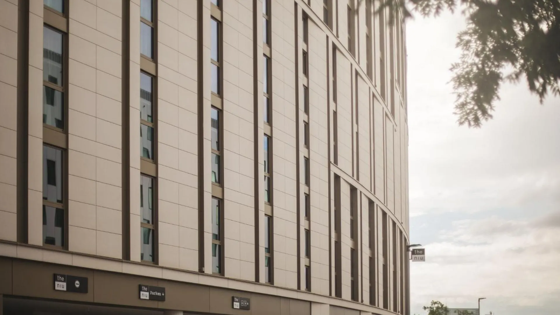 Holiday Inn - The Niu Tab Dusseldorf Main Station By Ihg 3*,  Alemania